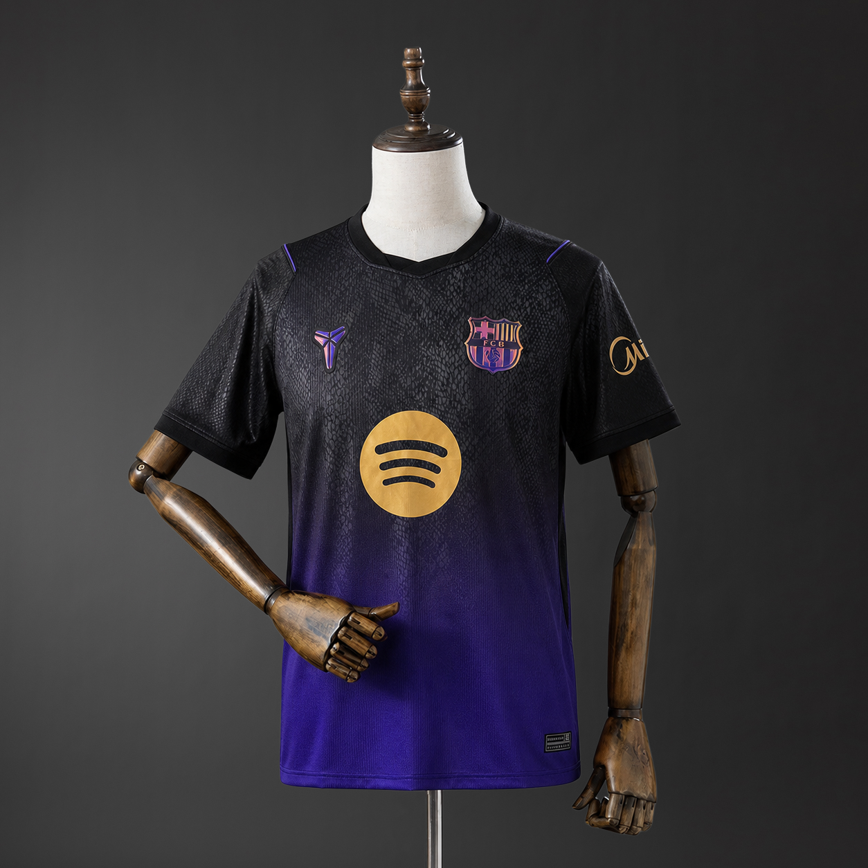 Camiseta de visitante del Barcelona x Kobe Bryant 26/27